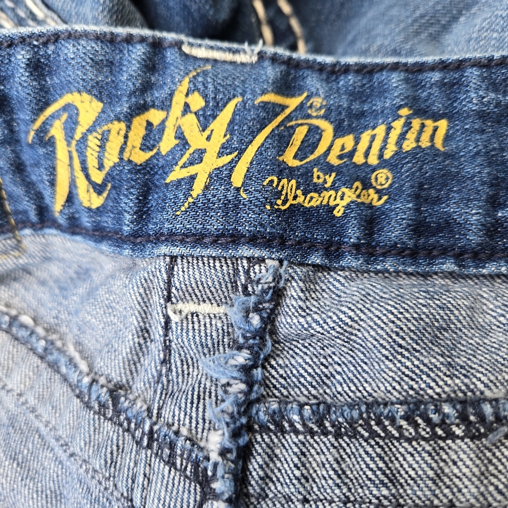 Wrangler Rock 47 Denim Mens Jeans Slim Boot 30x30 - Picture 4 of 9